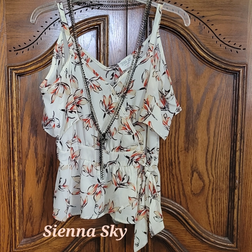 Sienna Sky Floral Cold Shoulder Cream Off-White Flowy Blouse W/Front Tie Small